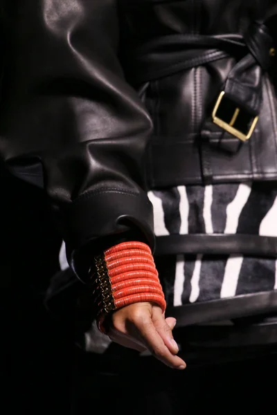 Look 52
